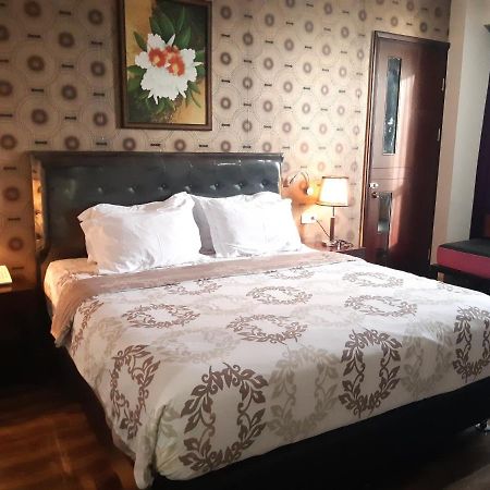 Pacific Hotel Ambon Exteriör bild