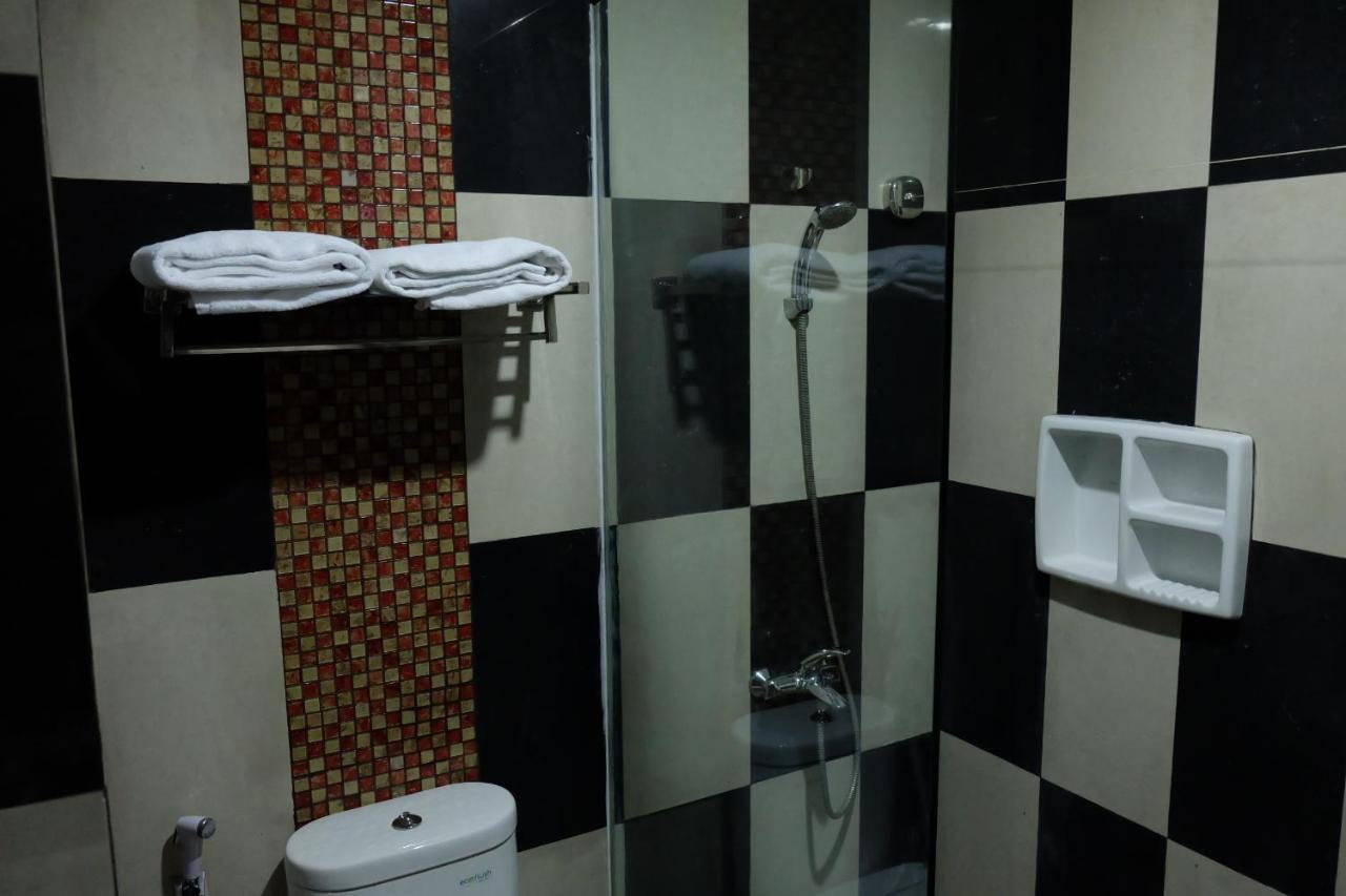 Pacific Hotel Ambon Exteriör bild
