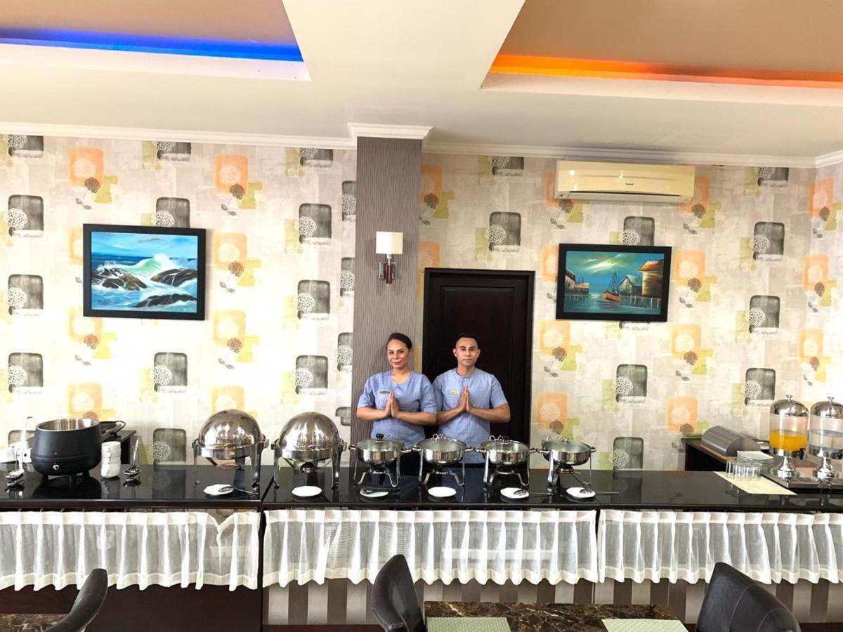 Pacific Hotel Ambon Exteriör bild